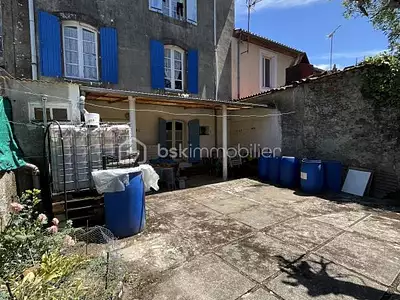 Maison, 185 m²