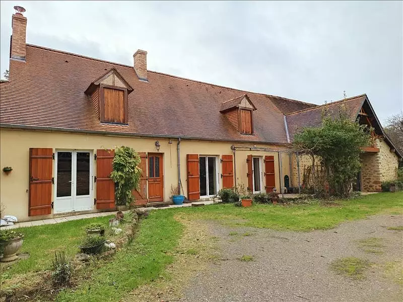 Maison, 168 m²