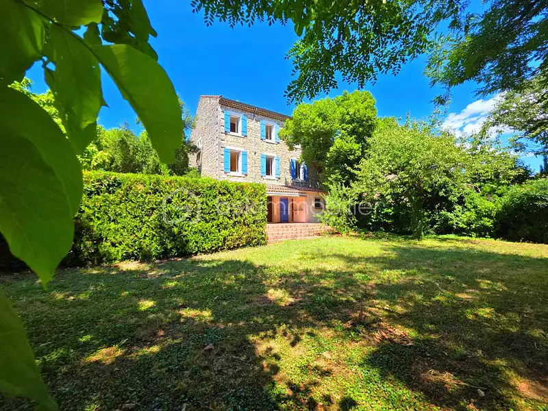 Maison, 294 m²