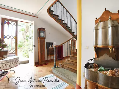 Maison, 240 m²