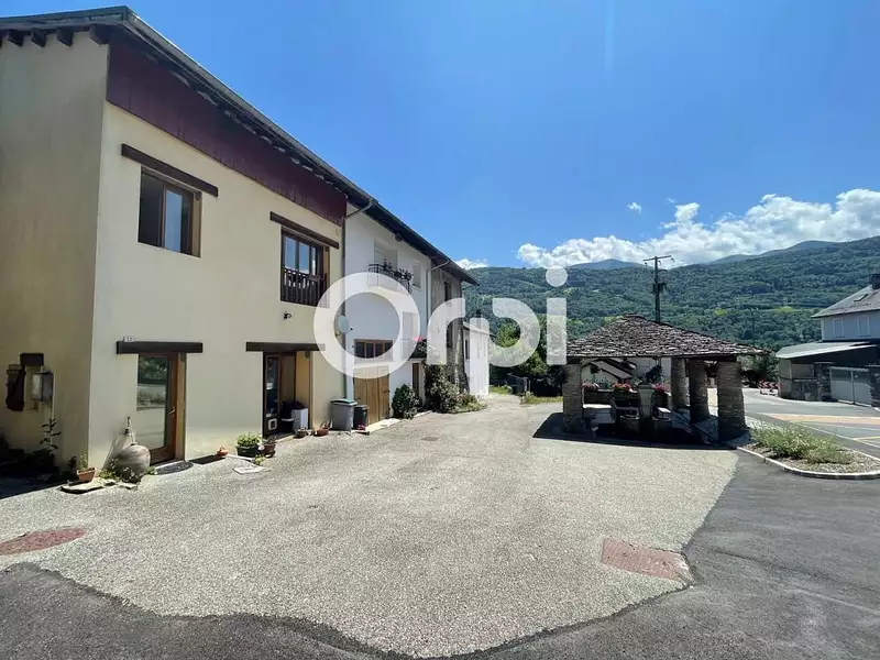 Maison, 94 m²