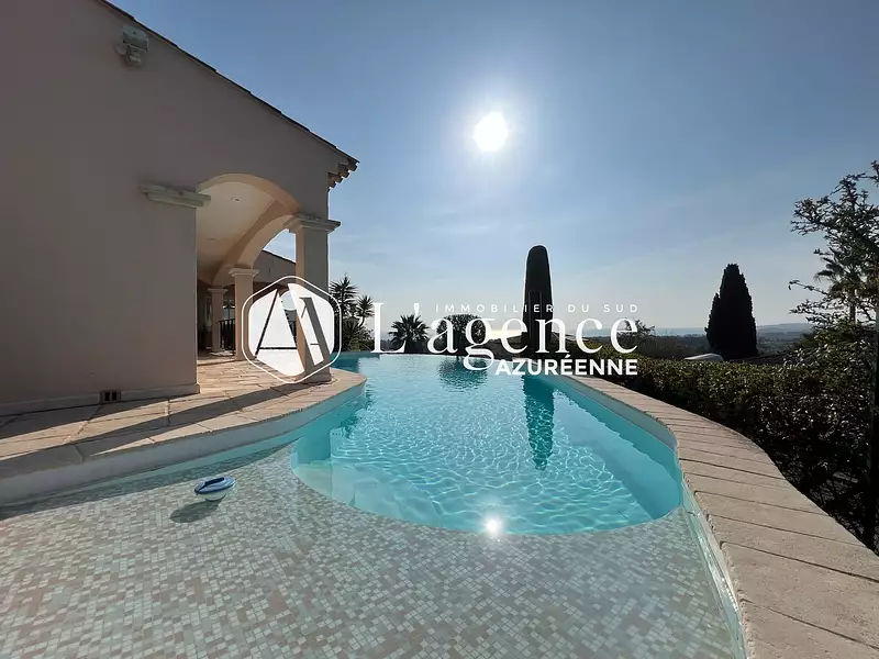 Maison, 238,48 m²
