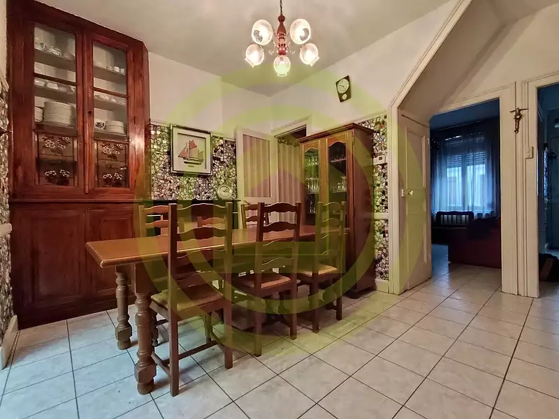 Maison, 102 m²