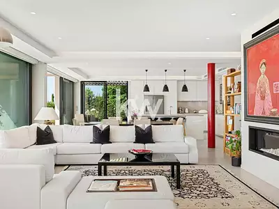 Maison, 560 m²