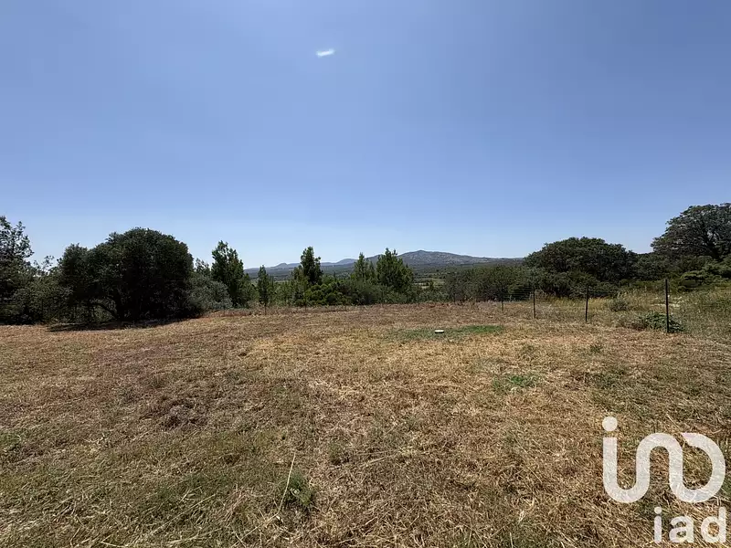 Terrain, 840 m²