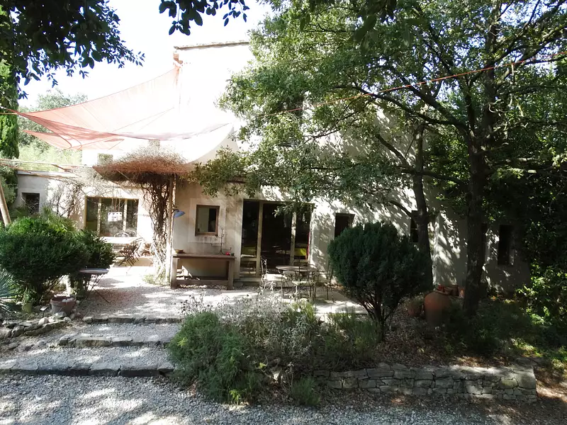 Maison, 240 m²