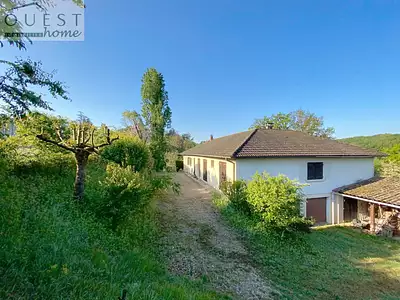 Maison, 305 m²