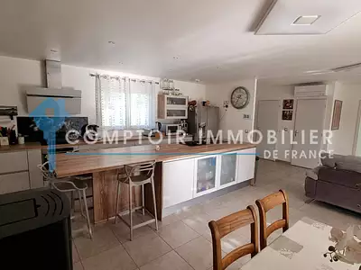 Maison, 123 m²