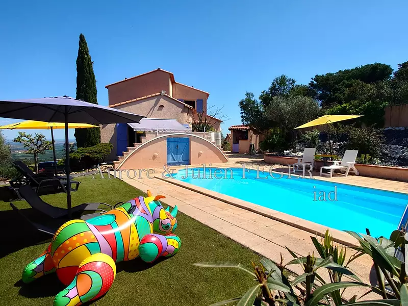Maison, 180 m²