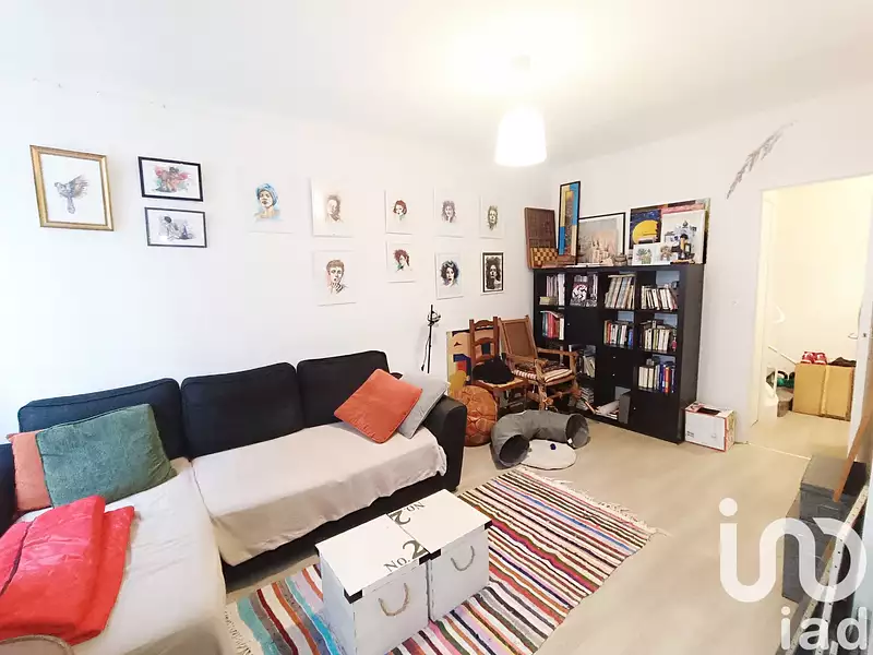 Immeuble, 331 m²