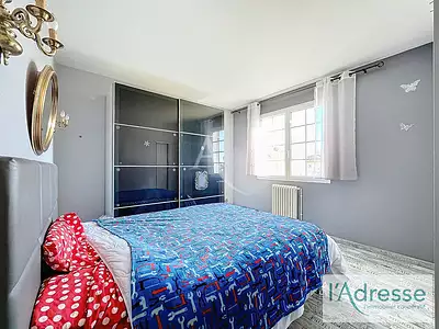 Maison, 220 m²