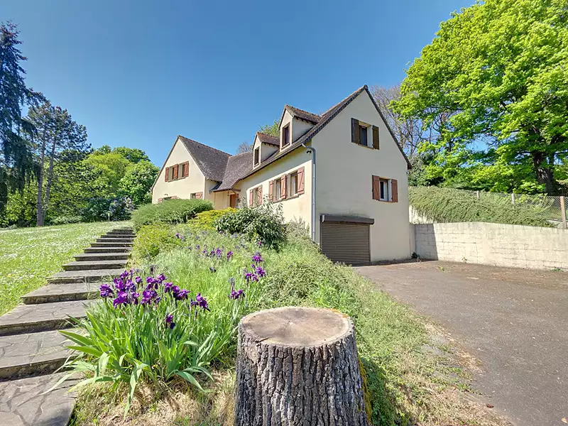 Maison, 190 m²