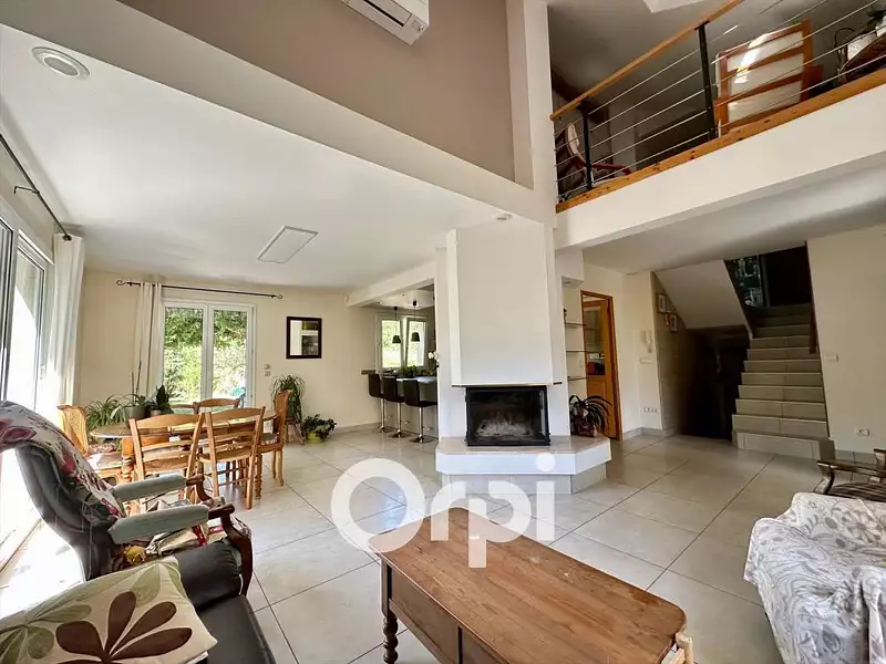 Maison, 152 m²