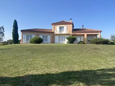Maison, 162 m²
