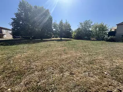 Terrain, 1 148 m²