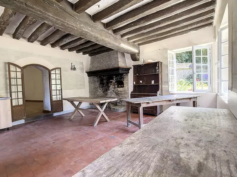 Maison, 1 004 m²