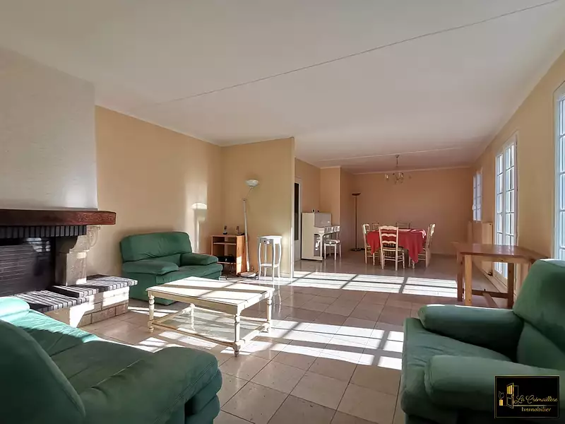 Maison, 192 m²