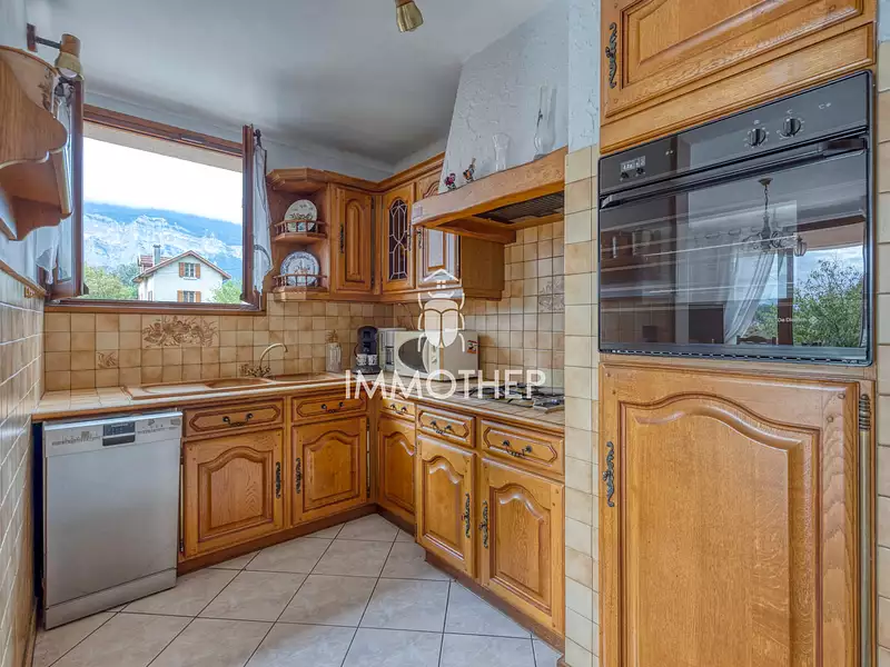 Maison, 217 m²