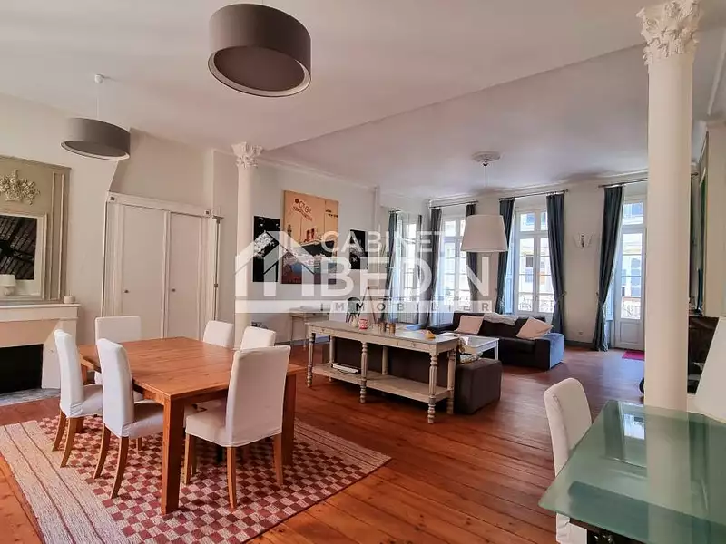 Appartement, 162,93 m²