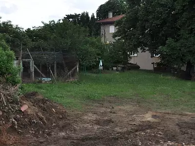 Terrain, 381 m²