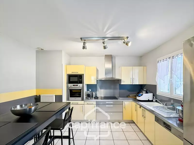 Maison, 92 m²