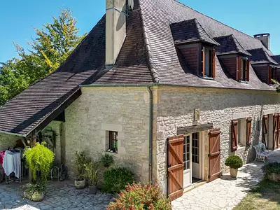 Maison, 230 m²
