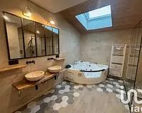 Maison, 230 m²