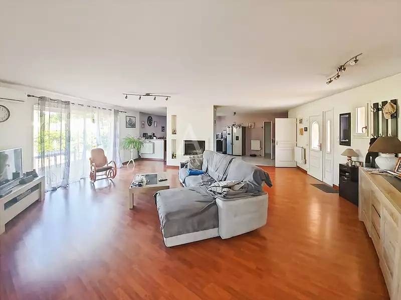 Maison, 142,1 m²