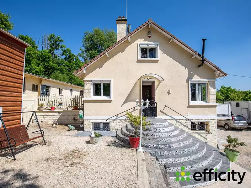 Maison, 246 m²