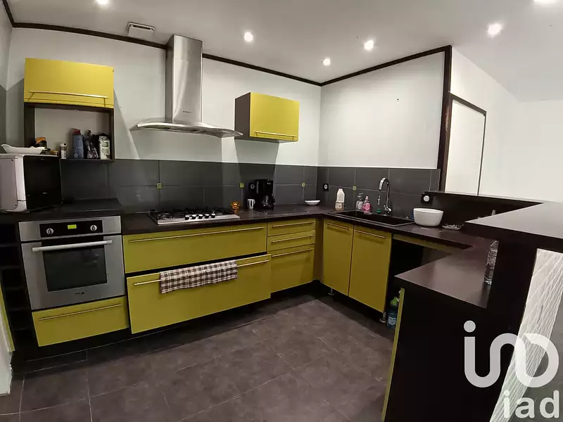 Maison, 185 m²