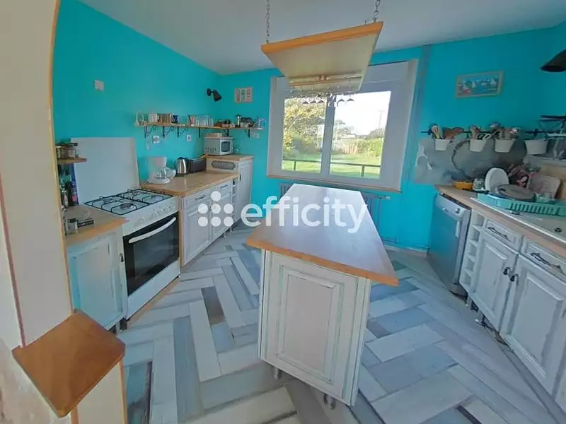 Maison, 170 m²