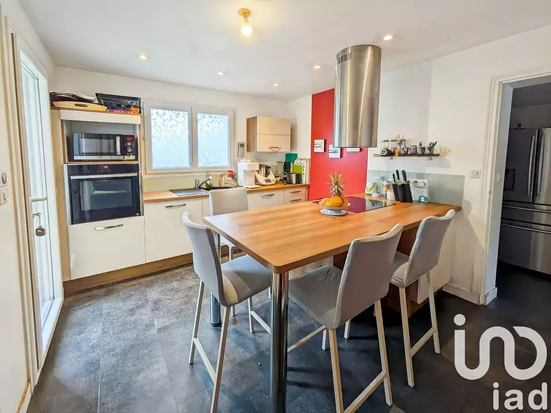 Maison, 165 m²