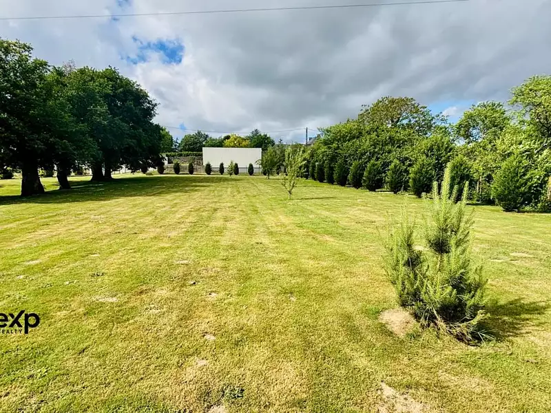 Terrain, 2 074 m²
