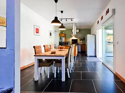 Maison, 235 m²
