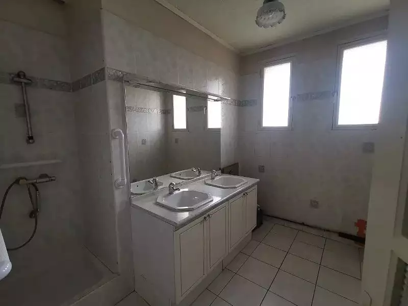 Maison, 98 m²
