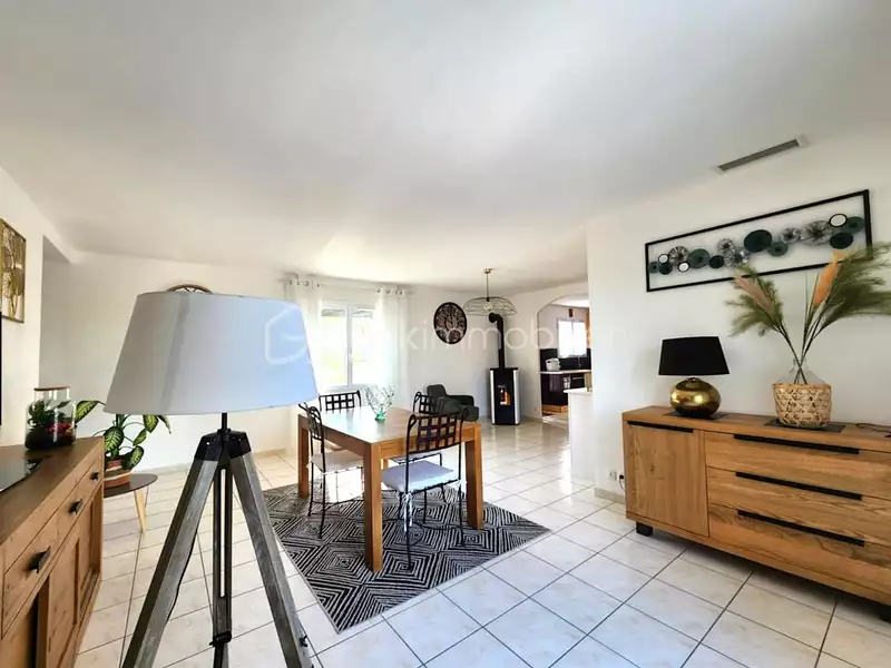 Maison, 179 m²