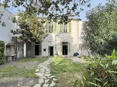 Maison, 160 m²