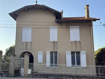 Maison, 300 m²