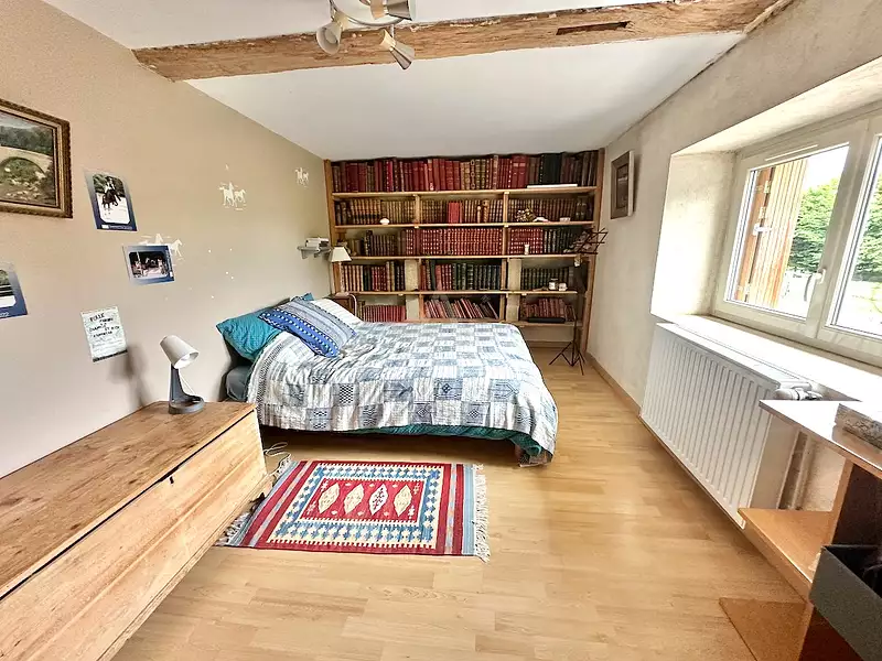 Maison, 225 m²