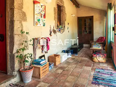 Maison, 195 m²