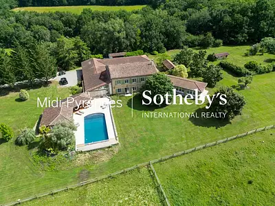Maison, 622 m²