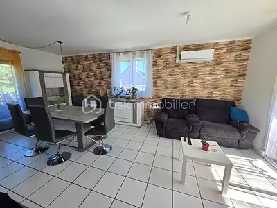 Maison, 77 m²