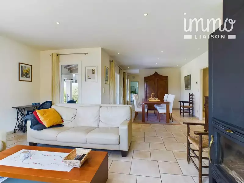 Maison, 102 m²