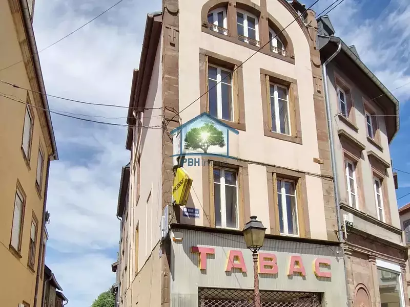 Immeuble, 180,31 m²