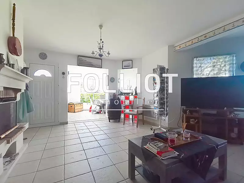 Maison, 151 m²