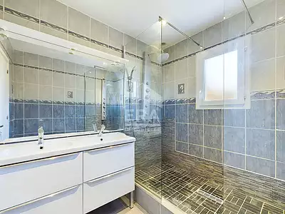 Divers, 145 m²