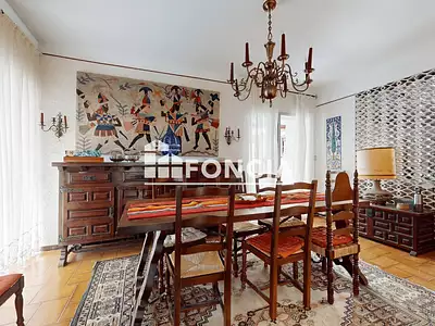 Maison, 248 m²