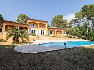 Maison, 390 m²