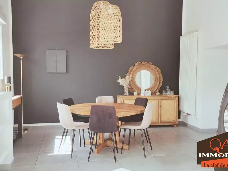 Maison, 190 m²