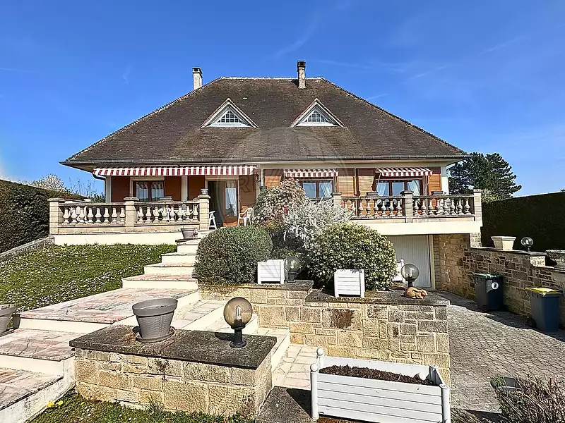 Maison, 145 m²